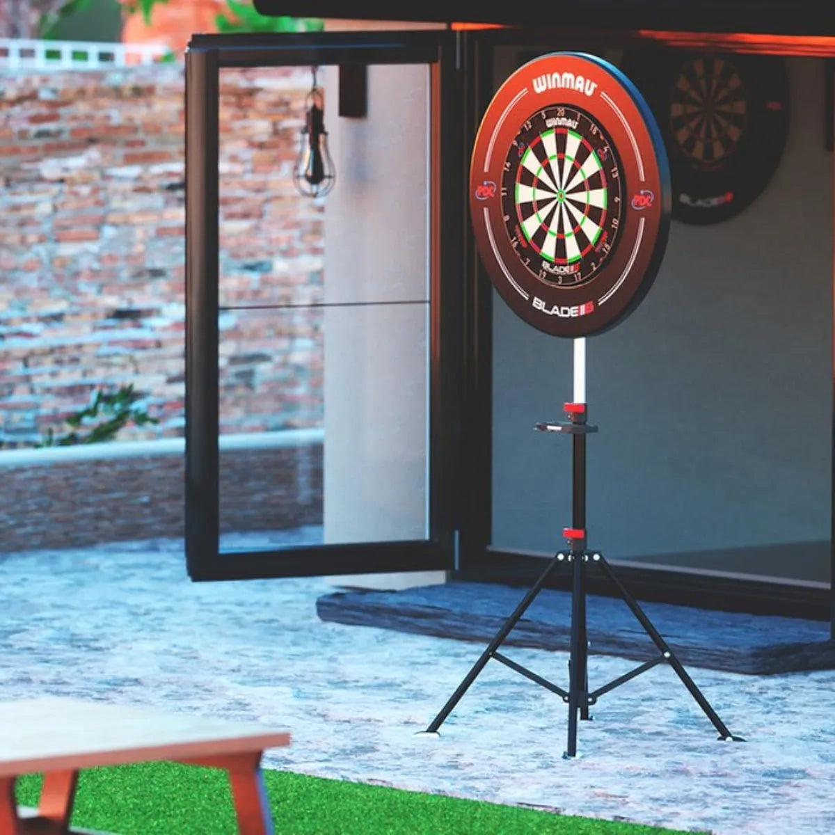 Winmau Darts Xtreme Dartboard Stand 2
